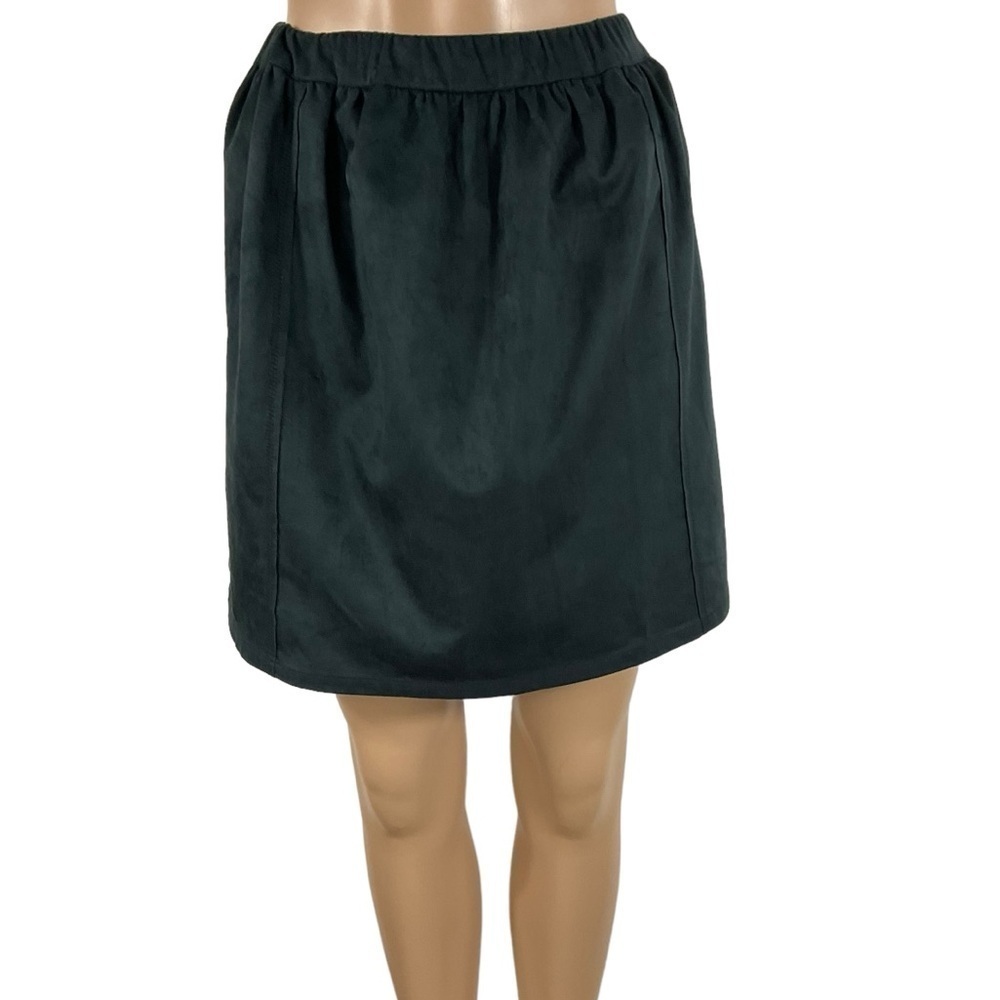 Matilda Jane Aspen Skater Skirt Size: Medium Black Pockets item no. AB16124